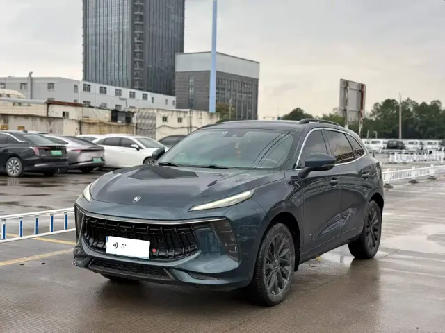 Фотография автомобиля — Forthing T5 Evo