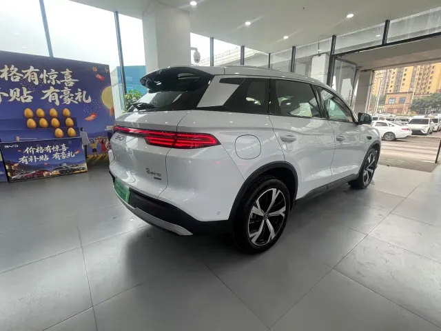 BYD Song Pro — Фото автомобиля 14