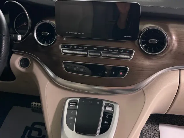 Mercedes-Benz V-Class — Фото автомобиля 5
