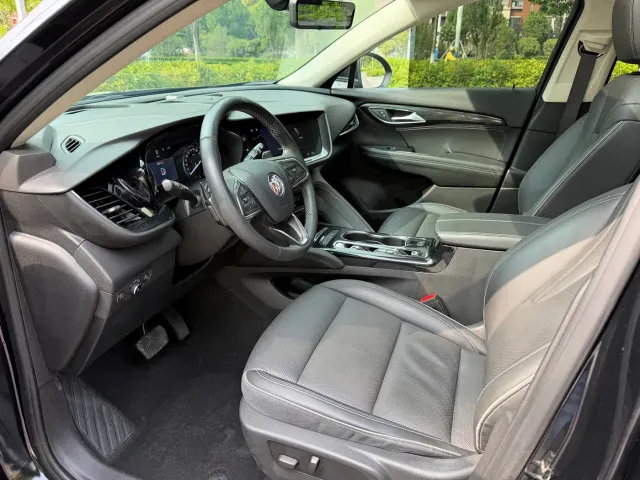 Buick Envision Plus — Фото автомобиля 6