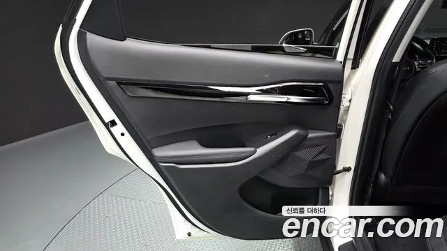 Kia Seltos — Фото автомобиля 14