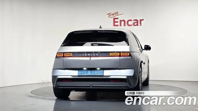 Hyundai Ioniq 5 — Фото автомобиля 4