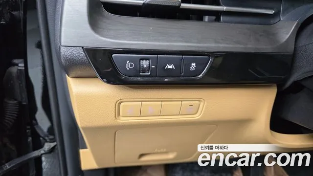 Kia Canival Carnival 4 поколение 9 мест Prestige — Фото автомобиля 12