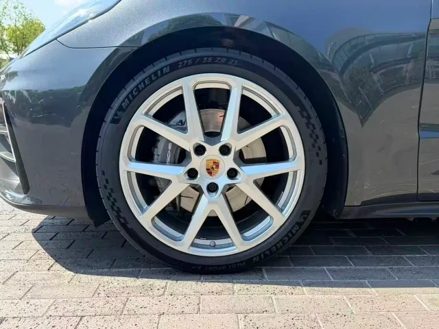 Porsche Panamera — Фото автомобиля 7