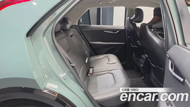 Kia Niro The All New Niro Signature — Фото автомобиля 12