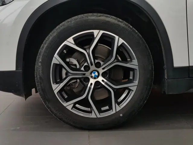 BMW X1 — Фото автомобиля 15