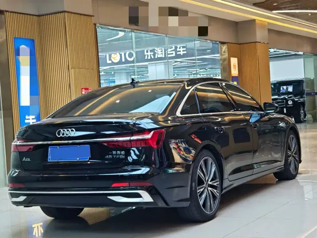 Audi A6L — Фото автомобиля 4