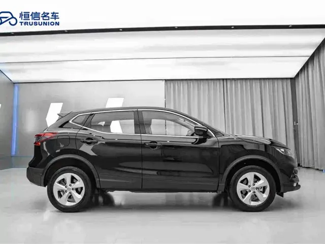 Nissan Qashqai — Фото автомобиля 4