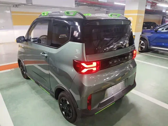 Wuling Hongguang Mini EV — Фото автомобиля 4