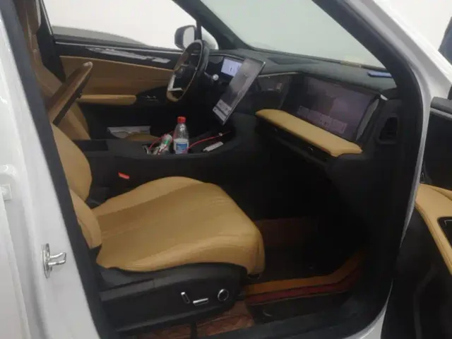Geely Galaxy L7 — Фото автомобиля 8