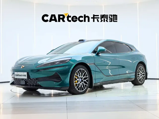 Denza Z9GT — Фото автомобиля 2