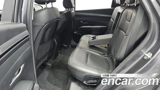 Hyundai Tucson Tucson (NX4) Дизель 2.0 4WD — Фото автомобиля 11