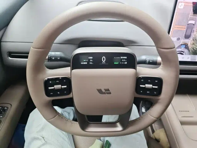 Li Auto i6 — Фото автомобиля 6