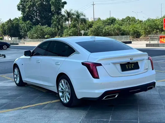 Cadillac CT5 — Фото автомобиля 8