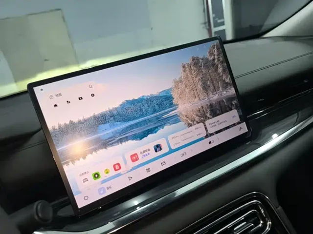 Geely Galaxy Stellar 6 — Фото автомобиля 12