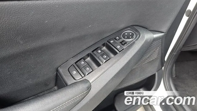Kia Seltos Seltos Бензин 1.6 турбо 2WD — Фото автомобиля 14
