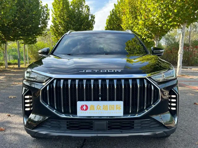 Jetour X70 Plus — Фото автомобиля 2