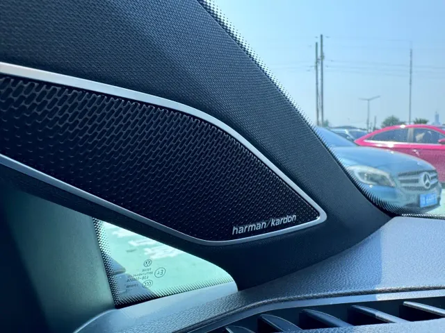 Volkswagen Golf GTI — Фото автомобиля 15