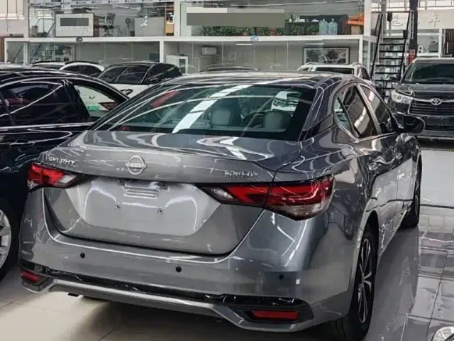 Nissan Sylphy — Фото автомобиля 7