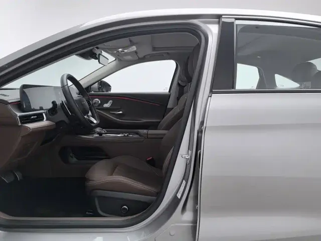 Chery Arrizo 8 — Фото автомобиля 10
