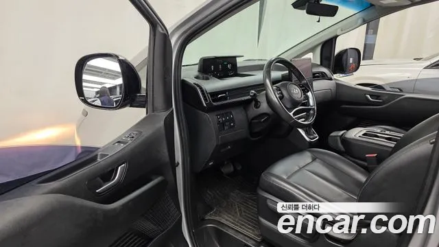 Hyundai Staria — Фото автомобиля 15