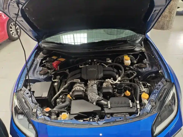 Subaru Subaru BRZ 2022 2.4L Manual — Фото автомобиля 9