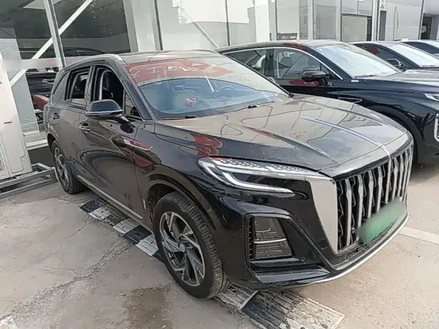 Hongqi HS3 PHEV — Фото автомобиля 3