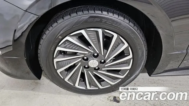 Hyundai Sonata — Фото автомобиля 5