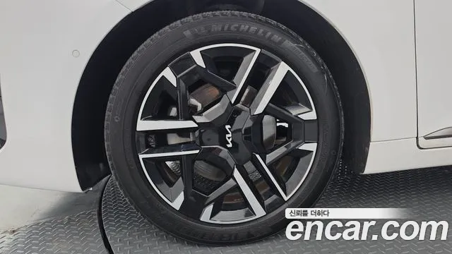 Kia K8 K8 (New) Hybrid — Фото автомобиля 5