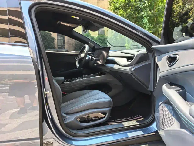 BYD Seal 06 GT — Фото автомобиля 7