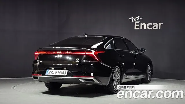 Kia K8 — Фото автомобиля 2