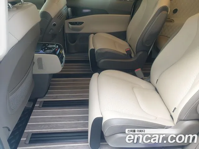 Kia Canival Carnival 4 поколение Бензин 9 мест Hi-Limousine — Фото автомобиля 11