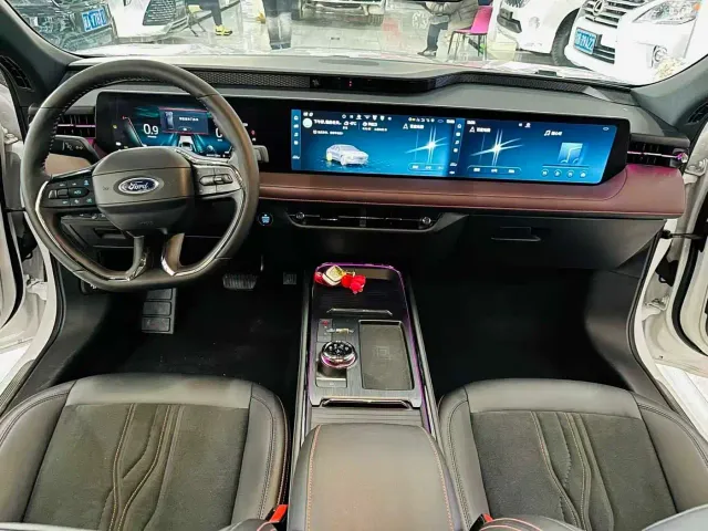 Ford Mondeo — Фото автомобиля 8