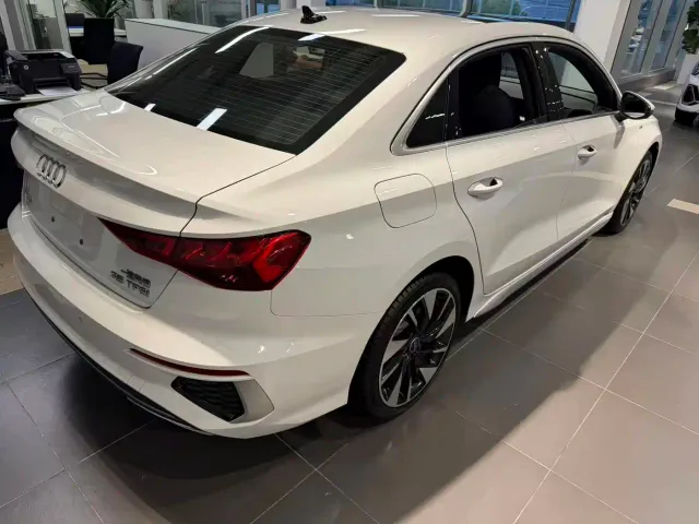 Audi A3 — Фото автомобиля 2