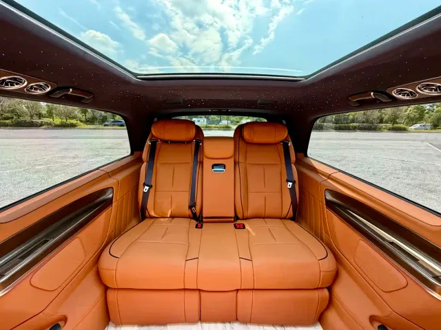 Mercedes-Benz V-Class — Фото автомобиля 18