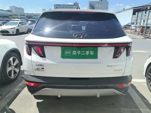 Hyundai Tucson — Фото автомобиля 5