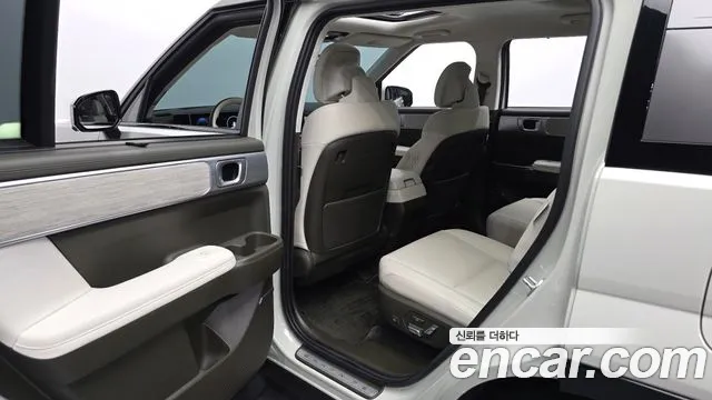 Hyundai Santafe Santa Fe (MX5) Бензин 2.5T 4WD — Фото автомобиля 20