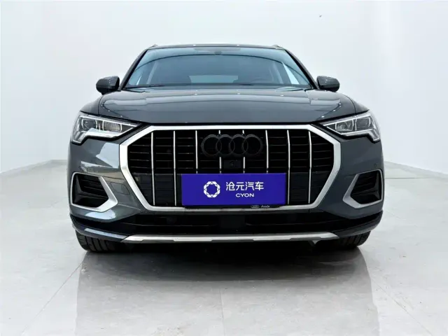 Audi Q3 — Фото автомобиля 3