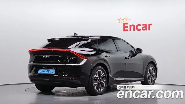 Фотография автомобиля — Kia EV6