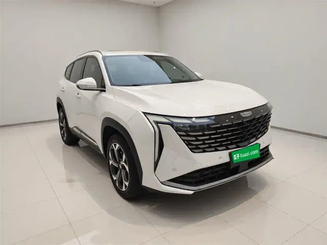 Geely Boyue L — Фото автомобиля 21
