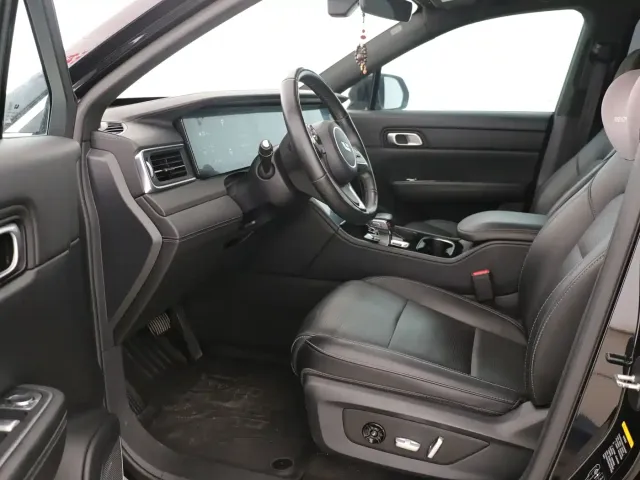 Li Auto ONE — Фото автомобиля 5
