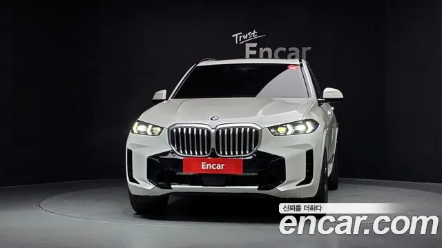 BMW X5 xDrive 40i M Sport — Фото автомобиля 3