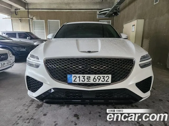 Фотография автомобиля — Genesis GV70