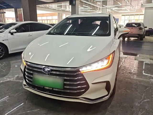 BYD Song MAX — Фото автомобиля 2