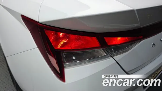 Hyundai AVANTE Avante (CN7) — Фото автомобиля 22