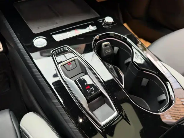 Audi A5L — Фото автомобиля 9
