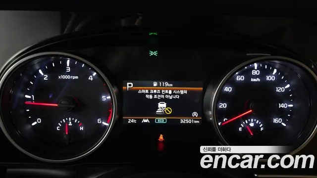 Kia Canival Carnival 4 поколение Дизель 11 мест Prestige — Фото автомобиля 7