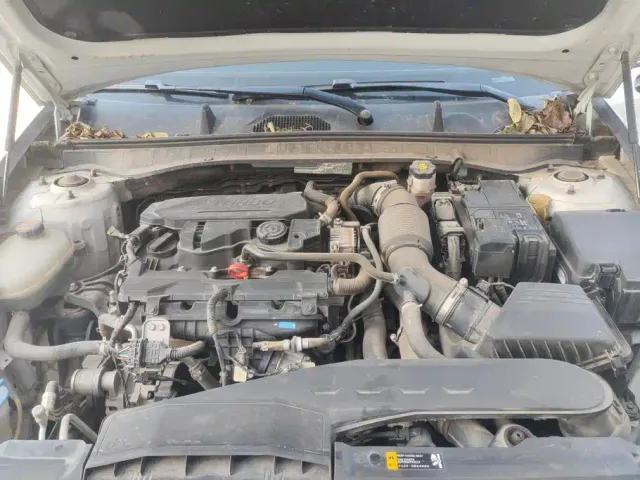 Hyundai Sonata — Фото автомобиля 10