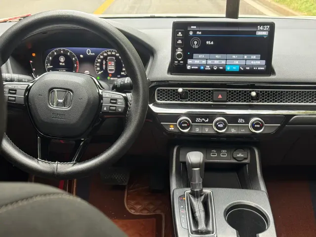Honda Civic — Фото автомобиля 8