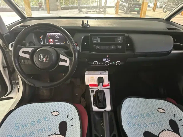 Honda Fit — Фото автомобиля 8